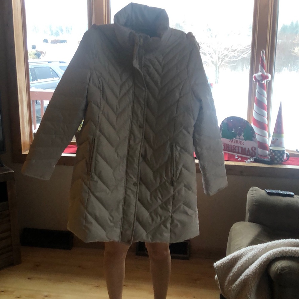 Great condition long puffer/down jacket